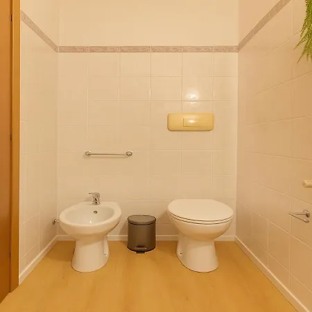 Milano-gorla M1 Moderno 10 Min Duomo Apartment Milan